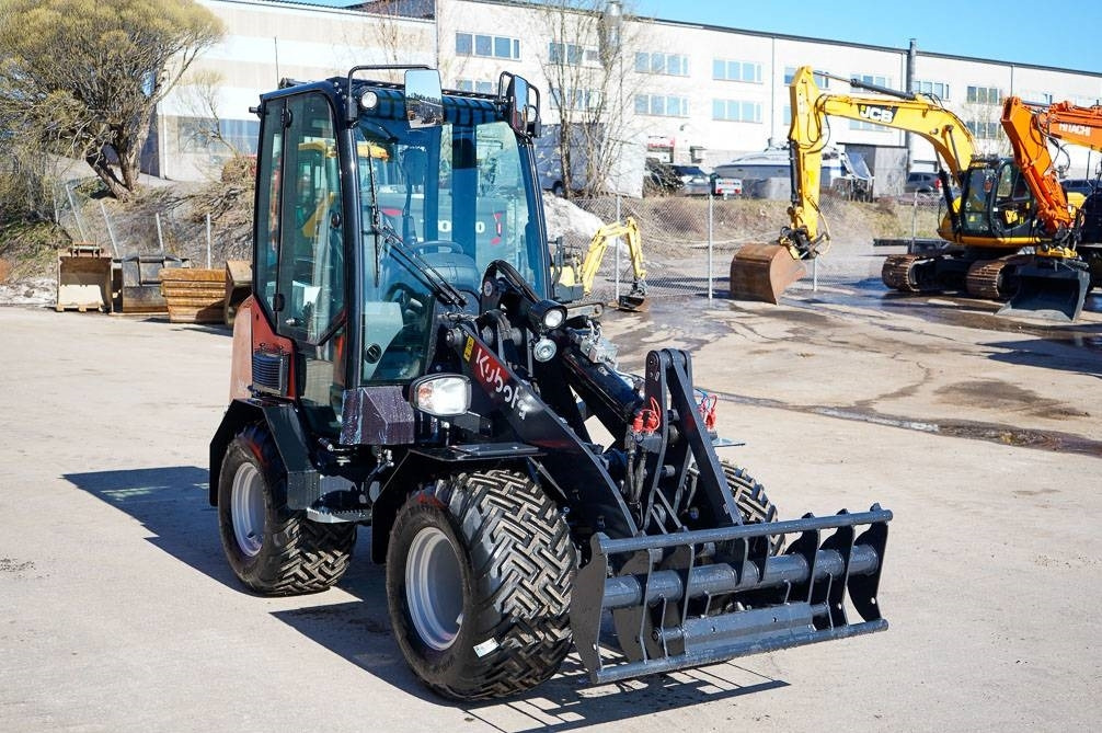 Kubota RT260-2 DELUXE - מעמיס גלגלים: תמונה 4 Kubota RT260-2 DELUXE - מעמיס גלגלים: תמונה 4
