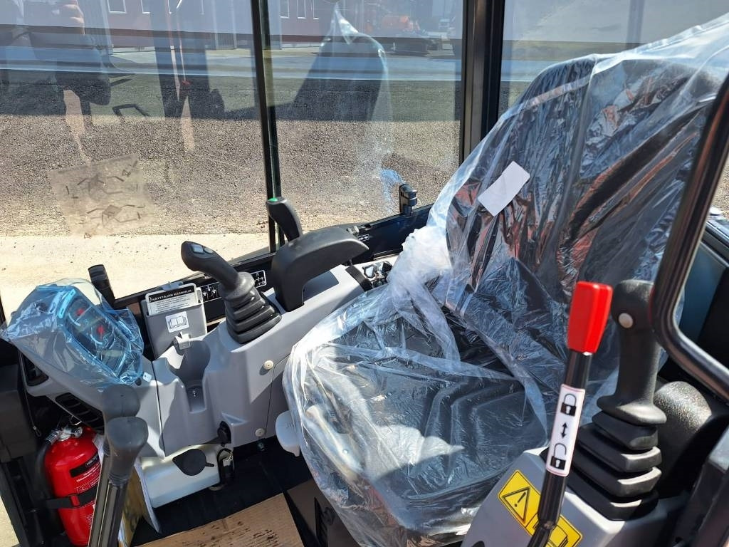 הַחכָּרָה Kubota U27-4 DEMO ENGCONILLA  Kubota U27-4 DEMO ENGCONILLA: תמונה 10
