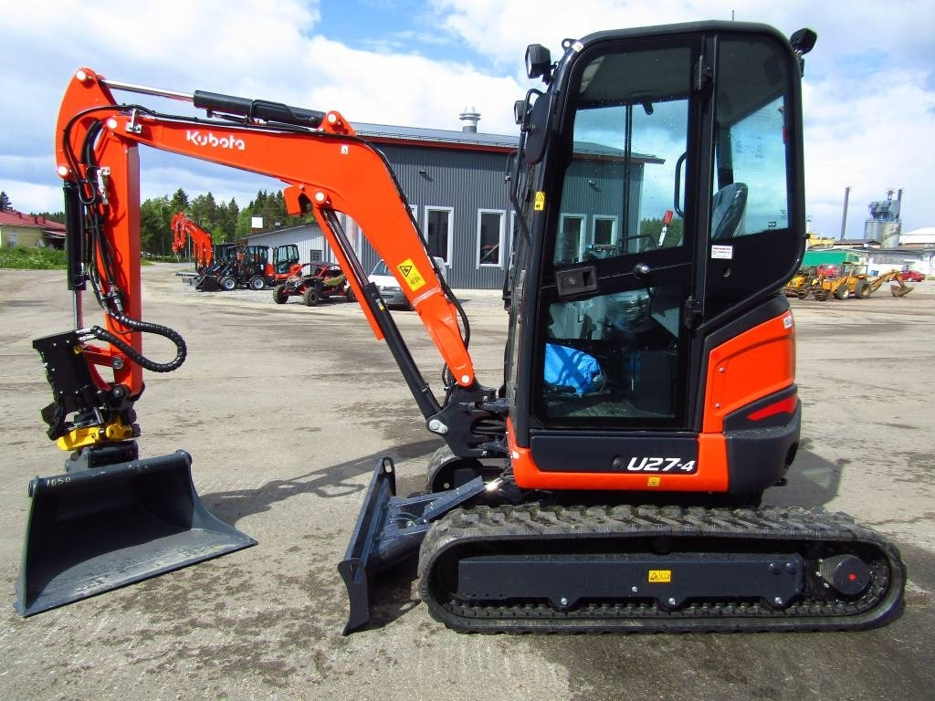 Kubota U27-4 UUSI, PYÖRITTÄJÄLLÄ - מיני מחפר: תמונה 1 Kubota U27-4 UUSI, PYÖRITTÄJÄLLÄ - מיני מחפר: תמונה 1