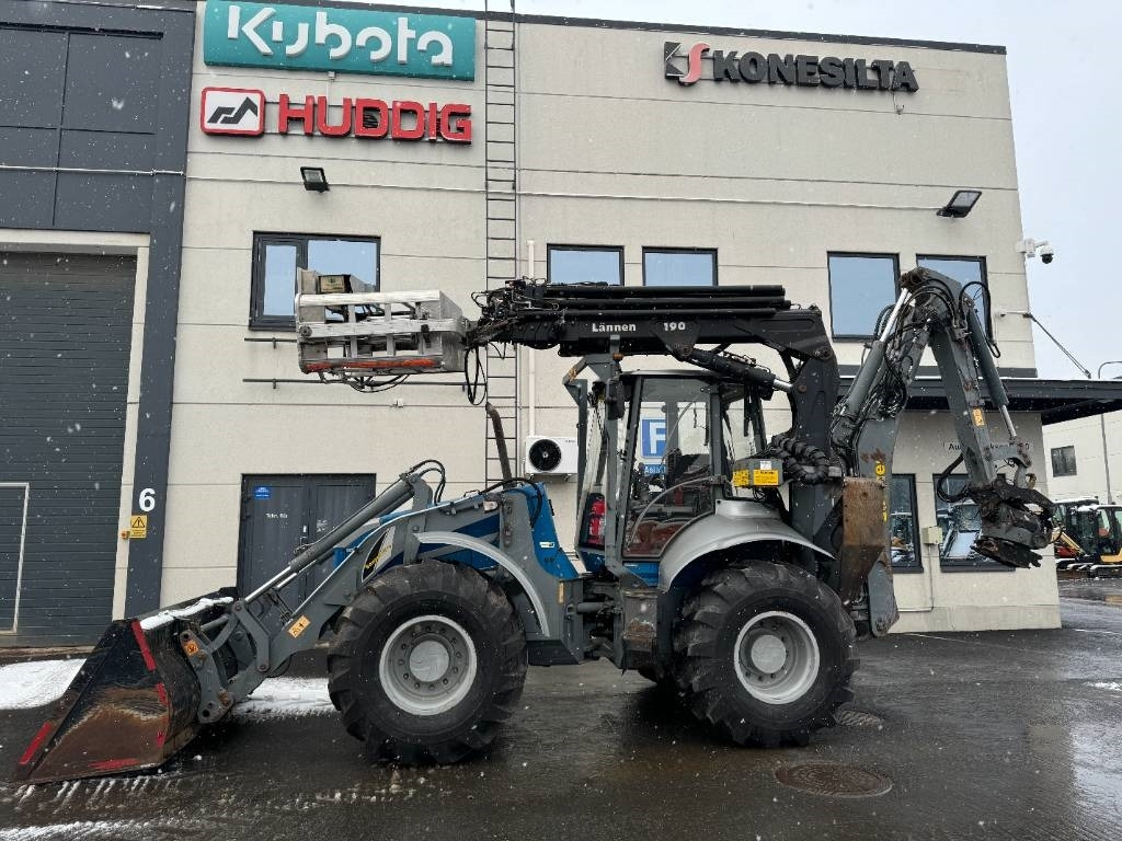 Lännen 8600E PYÖRITTÄJÄ, NOSTIN YM. - מחפרון: תמונה 1 Lännen 8600E PYÖRITTÄJÄ, NOSTIN YM. - מחפרון: תמונה 1