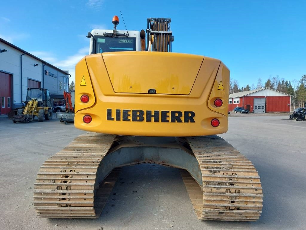Liebherr MYYTY! SOLD! R914 COMPACT - מחפר סורק: תמונה 3 Liebherr MYYTY! SOLD! R914 COMPACT - מחפר סורק: תמונה 3