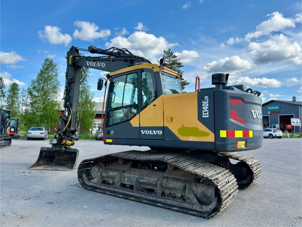 Volvo EC140EL SUOALUSTA - מחפר סורק: תמונה 2 Volvo EC140EL SUOALUSTA - מחפר סורק: תמונה 2