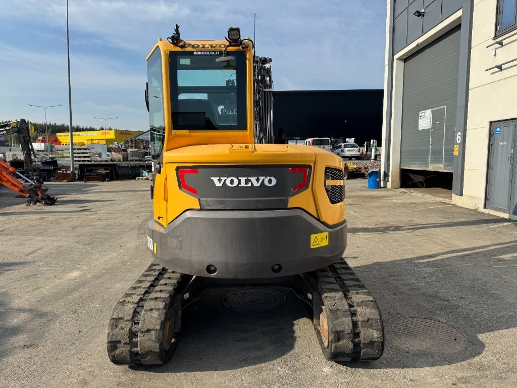 Volvo ECR58D PYÖRITTÄJÄLLÄ - מיני מחפר: תמונה 4 Volvo ECR58D PYÖRITTÄJÄLLÄ - מיני מחפר: תמונה 4