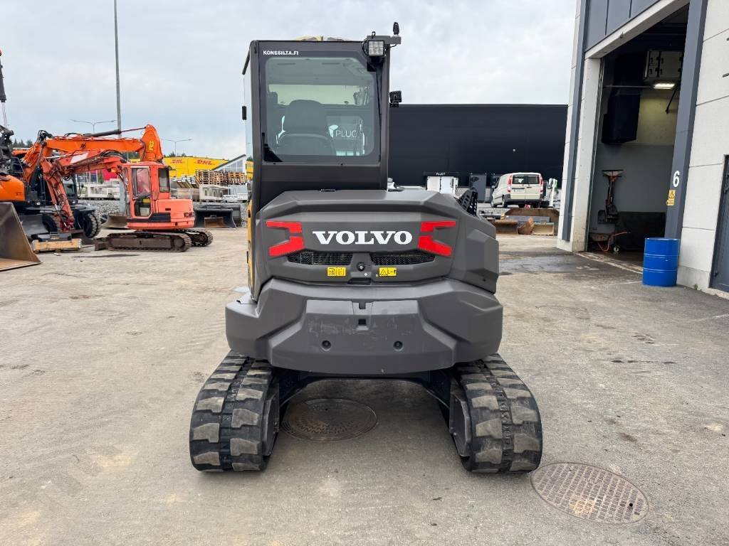 Volvo ECR58F PYÖRITTÄJÄLLÄ - מיני מחפר: תמונה 4 Volvo ECR58F PYÖRITTÄJÄLLÄ - מיני מחפר: תמונה 4