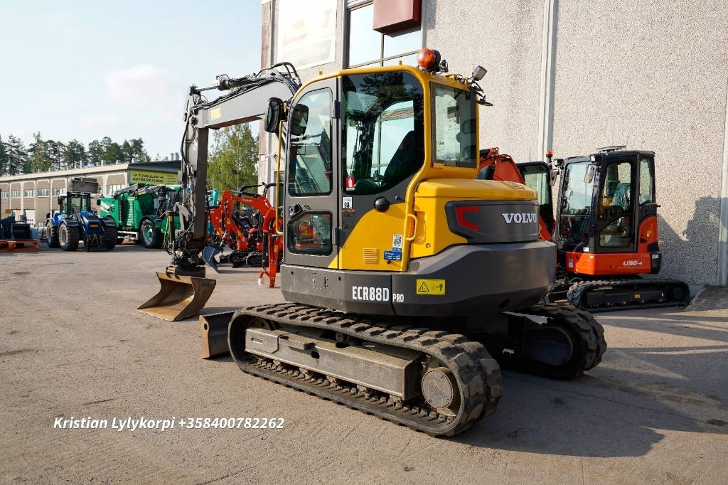 Volvo ECR88D PRO PIENET TUNNIT - מיני מחפר: תמונה 2 Volvo ECR88D PRO PIENET TUNNIT - מיני מחפר: תמונה 2
