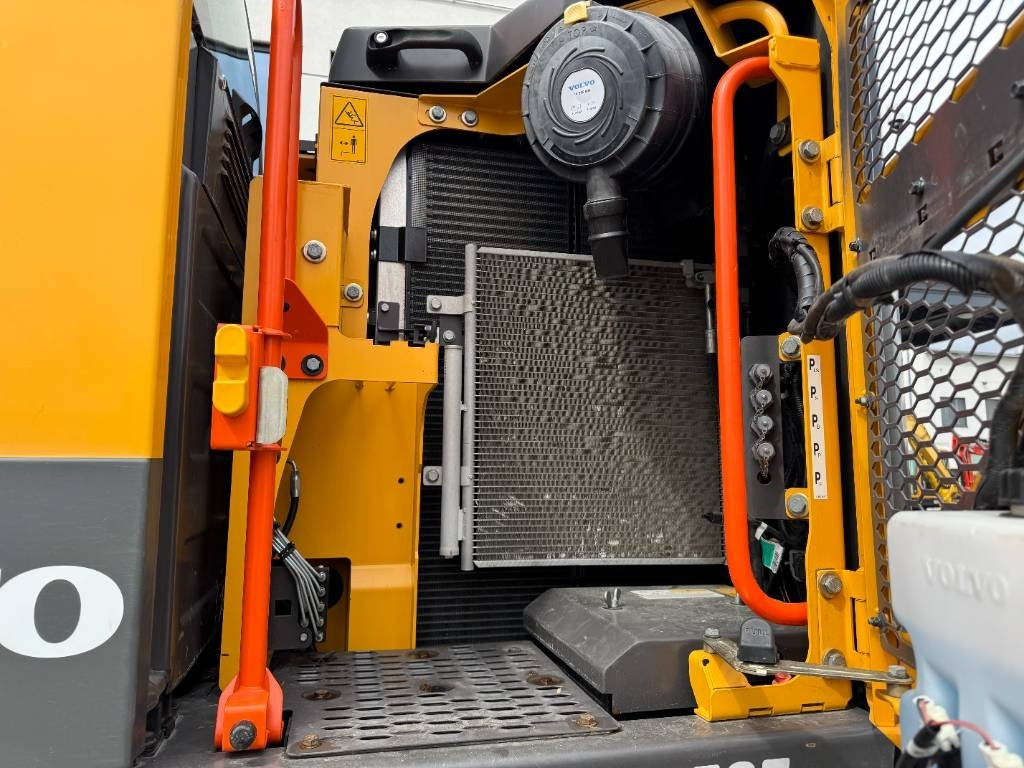 מחפר גלגלים Volvo EWR150E ENGCON+PIHDIT: תמונה 11