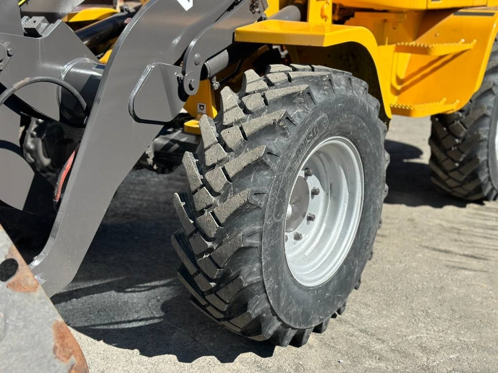מעמיס גלגלים Volvo L 30 B: תמונה 10