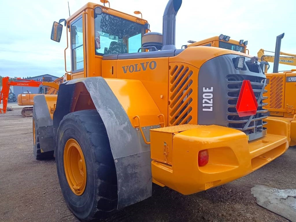 Volvo L120E RASVARILLA - מעמיס גלגלים: תמונה 2 Volvo L120E RASVARILLA - מעמיס גלגלים: תמונה 2