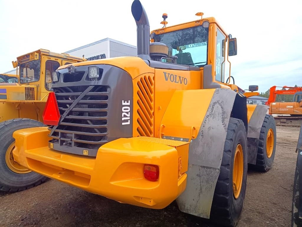 Volvo L120E RASVARILLA - מעמיס גלגלים: תמונה 3 Volvo L120E RASVARILLA - מעמיס גלגלים: תמונה 3