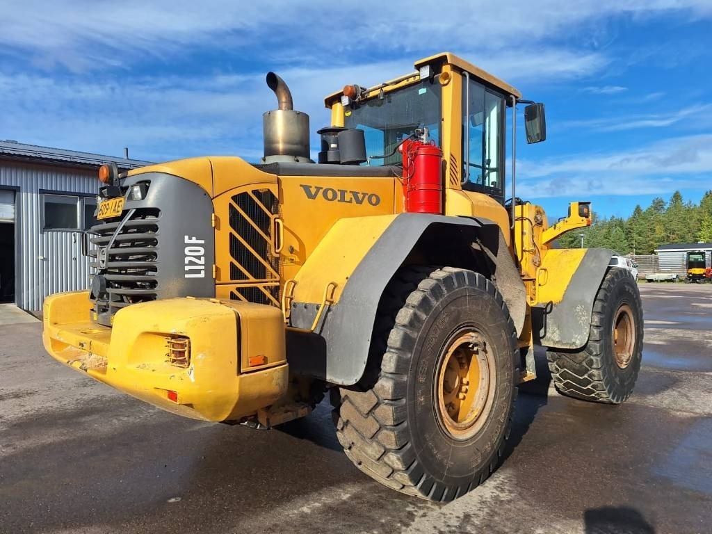 Volvo L120F VIPUOHJAUS - מעמיס גלגלים: תמונה 4 Volvo L120F VIPUOHJAUS - מעמיס גלגלים: תמונה 4