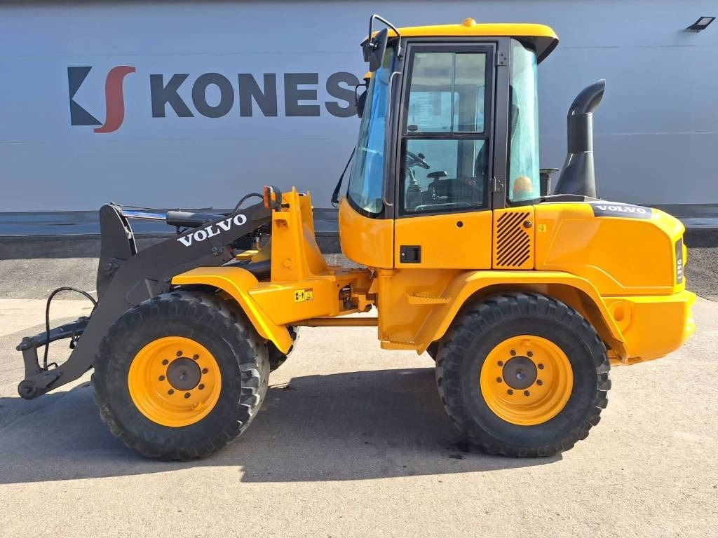 Volvo L35G - מעמיס גלגלים: תמונה 1 Volvo L35G - מעמיס גלגלים: תמונה 1