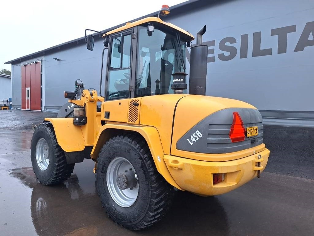 Volvo L45B TPS RASVARI, YM.  - מעמיס גלגלים: תמונה 2 Volvo L45B TPS RASVARI, YM.  - מעמיס גלגלים: תמונה 2