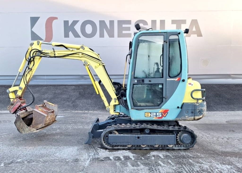 Yanmar B25V 3-KAUHAA - מיני מחפר: תמונה 1 Yanmar B25V 3-KAUHAA - מיני מחפר: תמונה 1