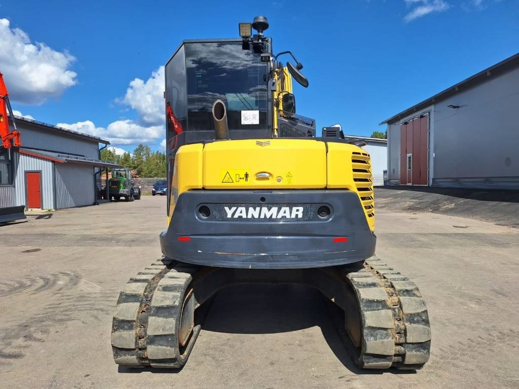 Yanmar SV100-2A PYÖRITTÄJÄLLÄ  - מיני מחפר: תמונה 3 Yanmar SV100-2A PYÖRITTÄJÄLLÄ  - מיני מחפר: תמונה 3