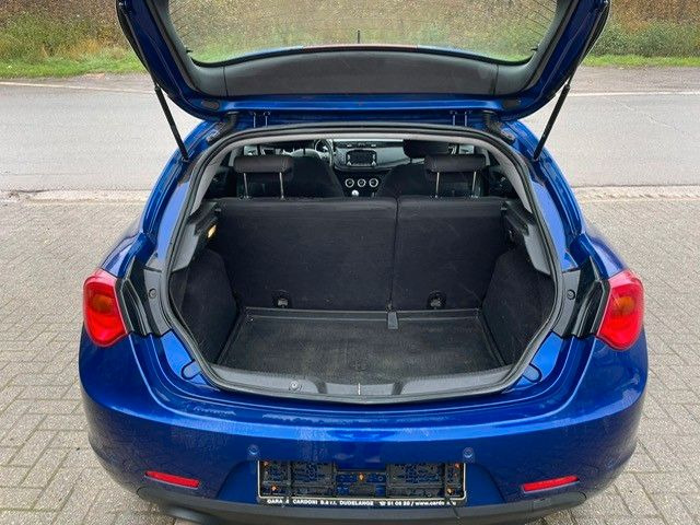 Alfa Romeo Giulietta Basis. Klima. Navi. Tempomat. - רכב סטיישן: תמונה 5 Alfa Romeo Giulietta Basis. Klima. Navi. Tempomat. - רכב סטיישן: תמונה 5