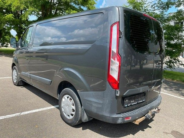 Ford Transit Custom 2.2TDCI. Klima. Navi. Kamera. CC. - כלי רכב מסחרי קטן: תמונה 3 Ford Transit Custom 2.2TDCI. Klima. Navi. Kamera. CC. - כלי רכב מסחרי קטן: תמונה 3