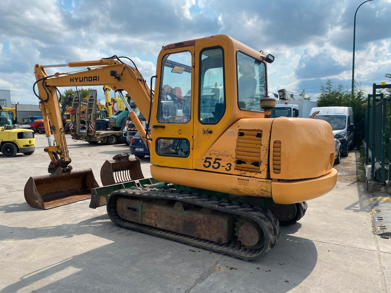 Hyundai Robex 55-3. 2 Löffel. - מיני מחפר: תמונה 2 Hyundai Robex 55-3. 2 Löffel. - מיני מחפר: תמונה 2
