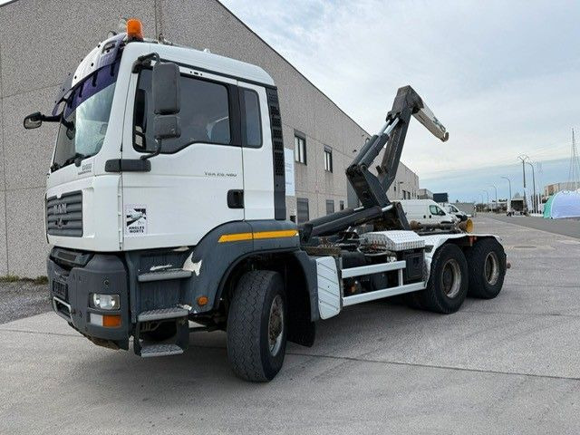 MAN 26-480. 6x6. Klima. - משאית הרמת וו: תמונה 1 MAN 26-480. 6x6. Klima. - משאית הרמת וו: תמונה 1