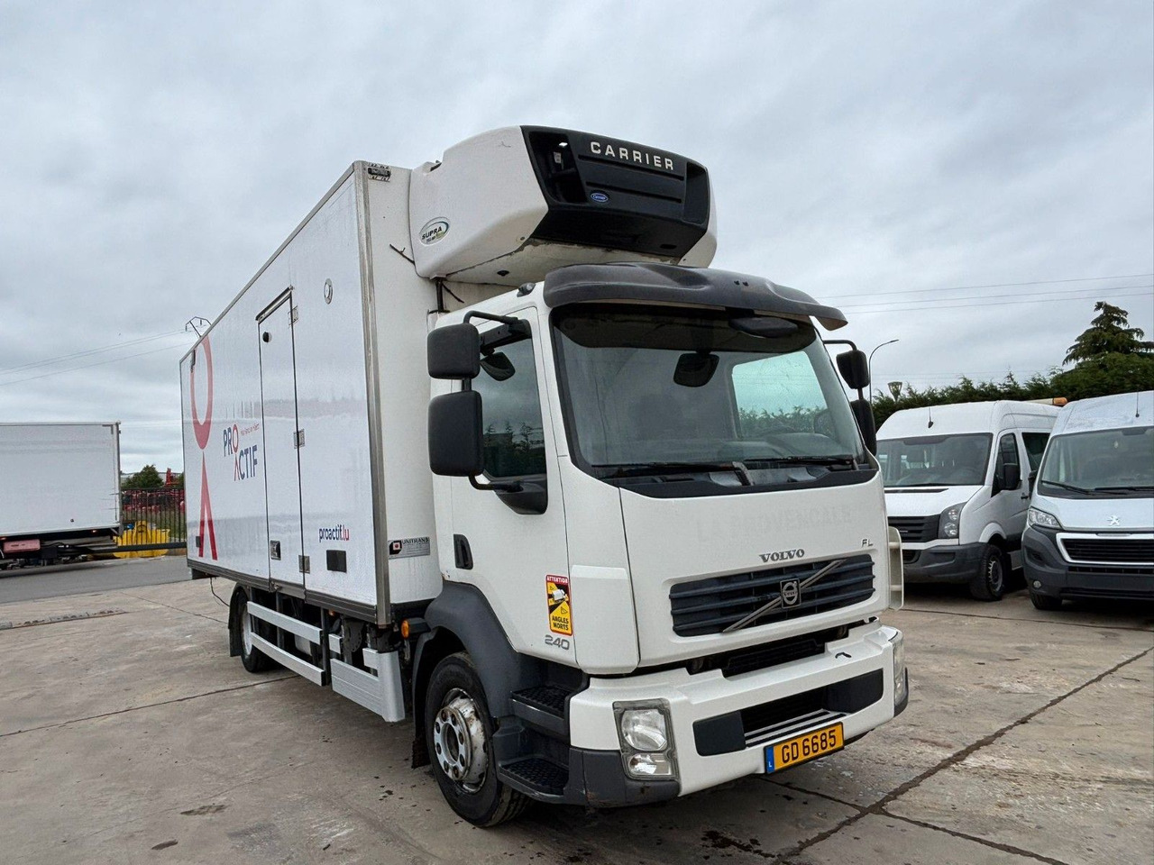 Volvo FL 250. Carrier Supra -20°. EU5. Motor Defekt. - משאית קירור: תמונה 1 Volvo FL 250. Carrier Supra -20°. EU5. Motor Defekt. - משאית קירור: תמונה 1