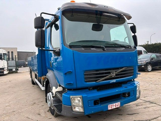Volvo FL7-240. Pritsche 6.80m. EU5. - משאית צד נופל/ שטוחה: תמונה 2 Volvo FL7-240. Pritsche 6.80m. EU5. - משאית צד נופל/ שטוחה: תמונה 2
