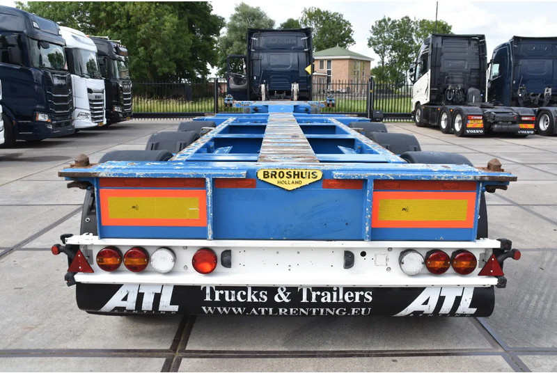 Broshuis MFCC - LIFT AXLE - SAF AXLES - DISC BRAKES - 2 x EXTENDABLE - EXCELLENT CONDITION - - סמיטריילר מוביל מכולות/ החלפת גוף: תמונה 3 Broshuis MFCC - LIFT AXLE - SAF AXLES - DISC BRAKES - 2 x EXTENDABLE - EXCELLENT CONDITION - - סמיטריילר מוביל מכולות/ החלפת גוף: תמונה 3