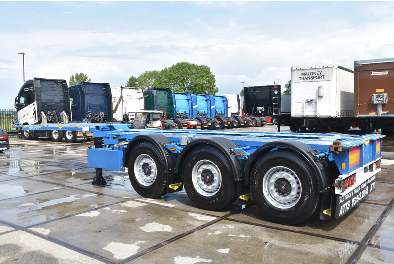 Broshuis MFCC - LIFT AXLE - SAF AXLES - DISC BRAKES - 2 x EXTENDABLE - EXCELLENT CONDITION - - סמיטריילר מוביל מכולות/ החלפת גוף: תמונה 4 Broshuis MFCC - LIFT AXLE - SAF AXLES - DISC BRAKES - 2 x EXTENDABLE - EXCELLENT CONDITION - - סמיטריילר מוביל מכולות/ החלפת גוף: תמונה 4