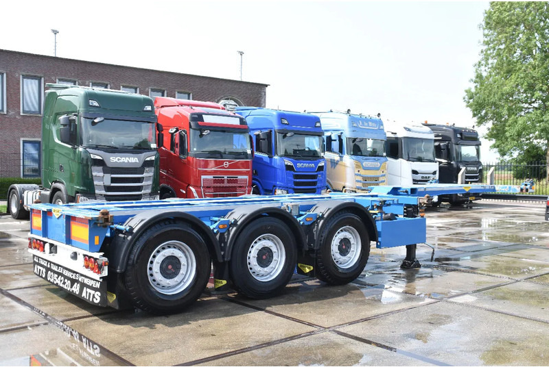 Broshuis MFCC - LIFT AXLE - SAF AXLES - DISC BRAKES - 2 x EXTENDABLE - EXCELLENT CONDITION - - סמיטריילר מוביל מכולות/ החלפת גוף: תמונה 2 Broshuis MFCC - LIFT AXLE - SAF AXLES - DISC BRAKES - 2 x EXTENDABLE - EXCELLENT CONDITION - - סמיטריילר מוביל מכולות/ החלפת גוף: תמונה 2