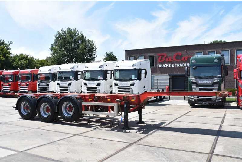 Nooteboom containerchassis - LIFT AXLE - DISC BRAKES - BPW AXLES - 2 x EXTENDABLE - - סמיטריילר מוביל מכולות/ החלפת גוף: תמונה 1 Nooteboom containerchassis - LIFT AXLE - DISC BRAKES - BPW AXLES - 2 x EXTENDABLE - - סמיטריילר מוביל מכולות/ החלפת גוף: תמונה 1