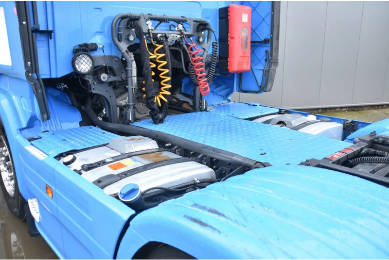 Scania R450 HL 6x2/4MNB - SCR ONLY - ADR FL - 778 TKM - RETARDER - FULL AIR - SLIDING FIFTH WHEEL - TOP CONDITION - - יחידת טרקטור: תמונה 4 Scania R450 HL 6x2/4MNB - SCR ONLY - ADR FL - 778 TKM - RETARDER - FULL AIR - SLIDING FIFTH WHEEL - TOP CONDITION - - יחידת טרקטור: תמונה 4