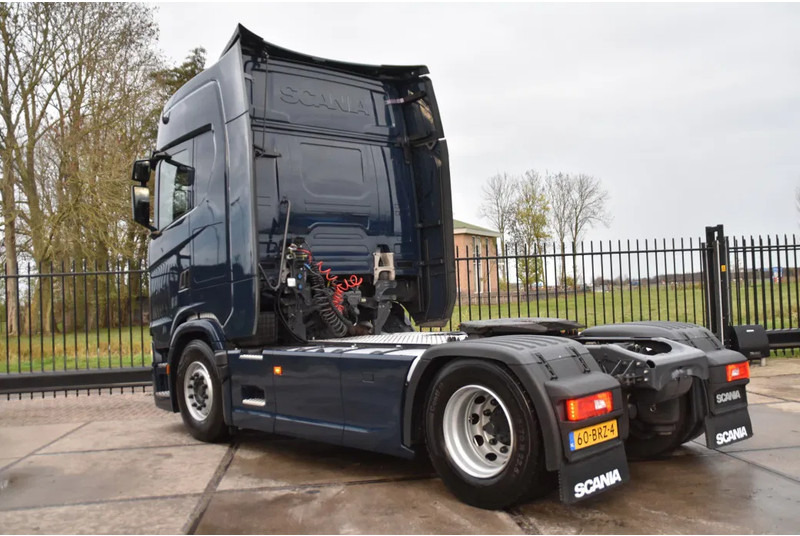 Scania S450 NGS 4x2NB - FULL AIR - 674 TKM - RETARDER - PARK. AIRCO - NAVI - 2 x FUEL TANKS - LED - - יחידת טרקטור: תמונה 3 Scania S450 NGS 4x2NB - FULL AIR - 674 TKM - RETARDER - PARK. AIRCO - NAVI - 2 x FUEL TANKS - LED - - יחידת טרקטור: תמונה 3