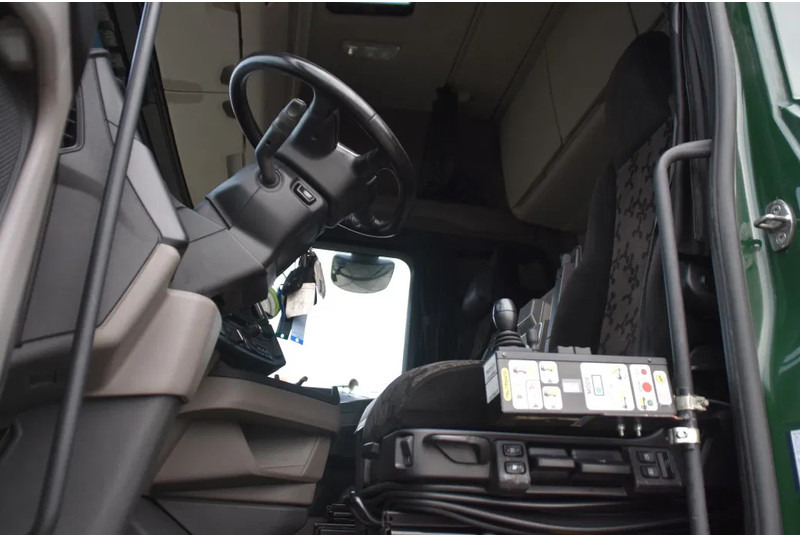 Scania S500 NGS 6x2*4 - HOOKLIFT - RETARDER - 375 TKM - PARK. AIRCO - WHEELBASE: 475 CM - PTO - EXCELLENT CONDITION - - משאית הרמת וו: תמונה 5 Scania S500 NGS 6x2*4 - HOOKLIFT - RETARDER - 375 TKM - PARK. AIRCO - WHEELBASE: 475 CM - PTO - EXCELLENT CONDITION - - משאית הרמת וו: תמונה 5