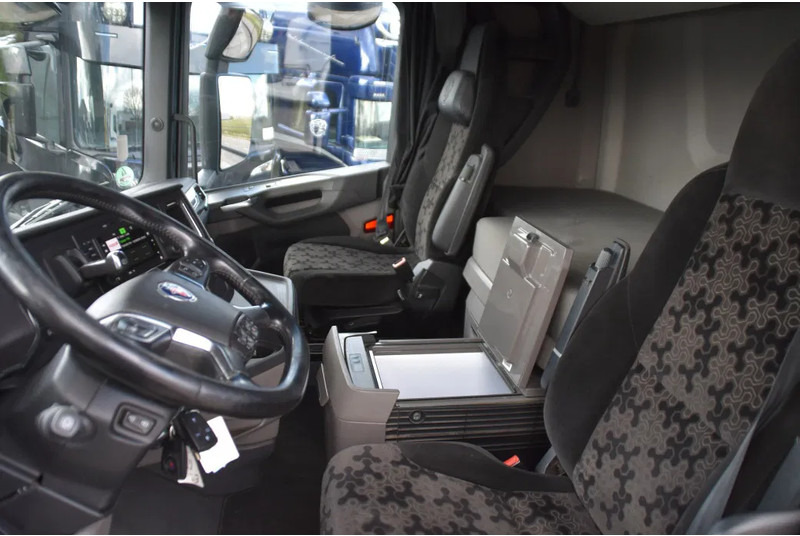 Scania S500 NGS 6x2*4 - HOOKLIFT SYSTEM - RETARDER - PARK. AIRCO - WHEELBASE: 475 CM - PTO - GOOD CONDITION - - משאית הרמת וו: תמונה 5 Scania S500 NGS 6x2*4 - HOOKLIFT SYSTEM - RETARDER - PARK. AIRCO - WHEELBASE: 475 CM - PTO - GOOD CONDITION - - משאית הרמת וו: תמונה 5