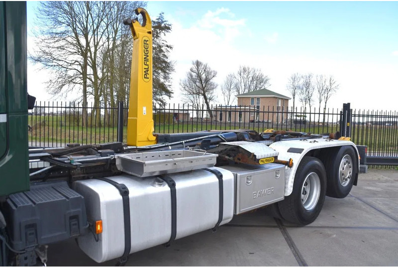 Scania S500 NGS 6x2*4 - HOOKLIFT SYSTEM - RETARDER - PARK. AIRCO - WHEELBASE: 475 CM - PTO - GOOD CONDITION - - משאית הרמת וו: תמונה 4 Scania S500 NGS 6x2*4 - HOOKLIFT SYSTEM - RETARDER - PARK. AIRCO - WHEELBASE: 475 CM - PTO - GOOD CONDITION - - משאית הרמת וו: תמונה 4