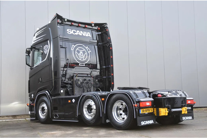 Scania S650 V8 NGS 6x2/4NB - 50 YEARS - FULL AIR - RETARDER - 453 TKM - FULL OPTIONS - EXHAUST PIPE - TOP CONDITION - - יחידת טרקטור: תמונה 3 Scania S650 V8 NGS 6x2/4NB - 50 YEARS - FULL AIR - RETARDER - 453 TKM - FULL OPTIONS - EXHAUST PIPE - TOP CONDITION - - יחידת טרקטור: תמונה 3