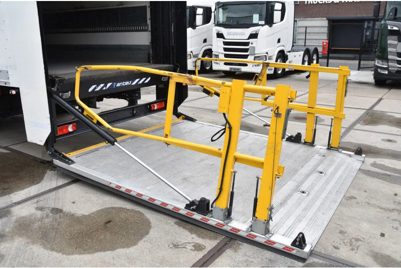 Volvo FL 280 4x2 + BOX - 163 TKM - AIRCO - DOUBLE CARGOFLOOR - ELEVATOR - REMOTE CONTROL - CAMERA - - משאית תיבה: תמונה 4 Volvo FL 280 4x2 + BOX - 163 TKM - AIRCO - DOUBLE CARGOFLOOR - ELEVATOR - REMOTE CONTROL - CAMERA - - משאית תיבה: תמונה 4