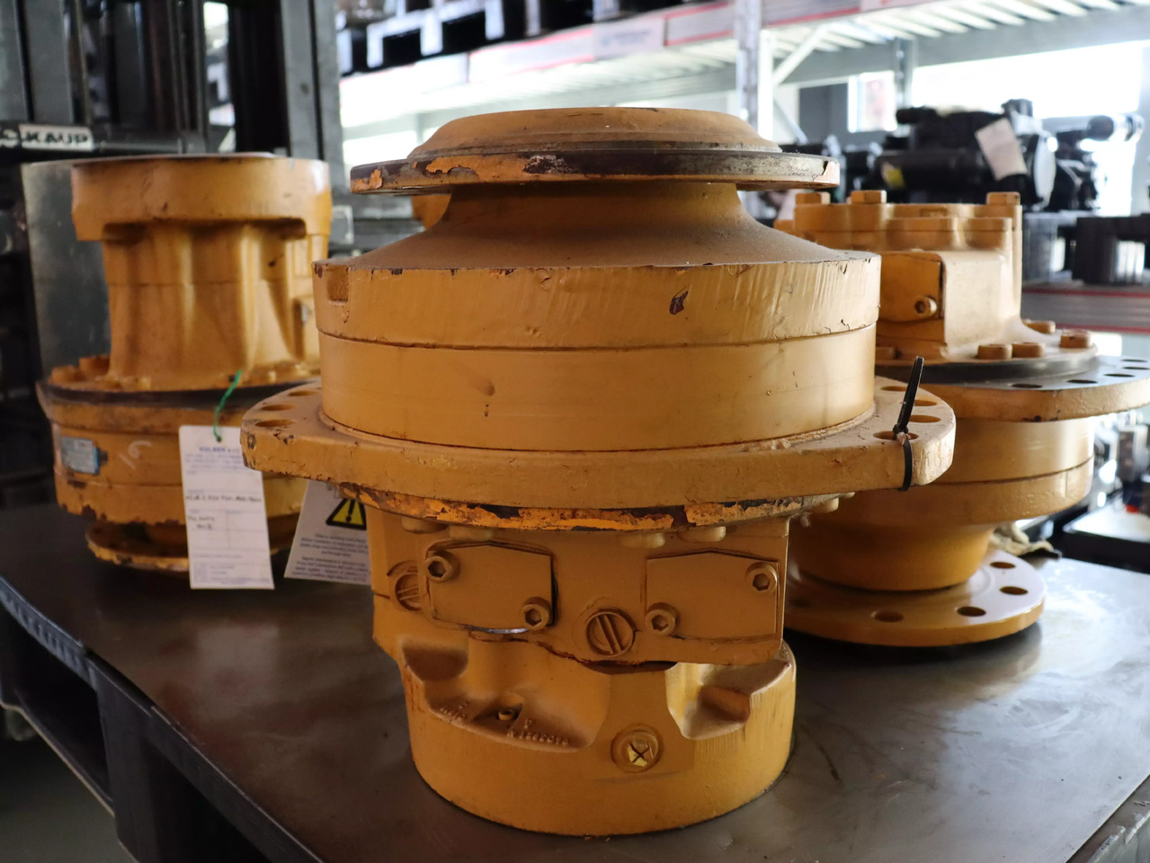 POCLAIN MS18-2-A21-F19-1410-5000 - מנוע הידרולי עבור מכונת בנייה: תמונה 2 POCLAIN MS18-2-A21-F19-1410-5000 - מנוע הידרולי עבור מכונת בנייה: תמונה 2