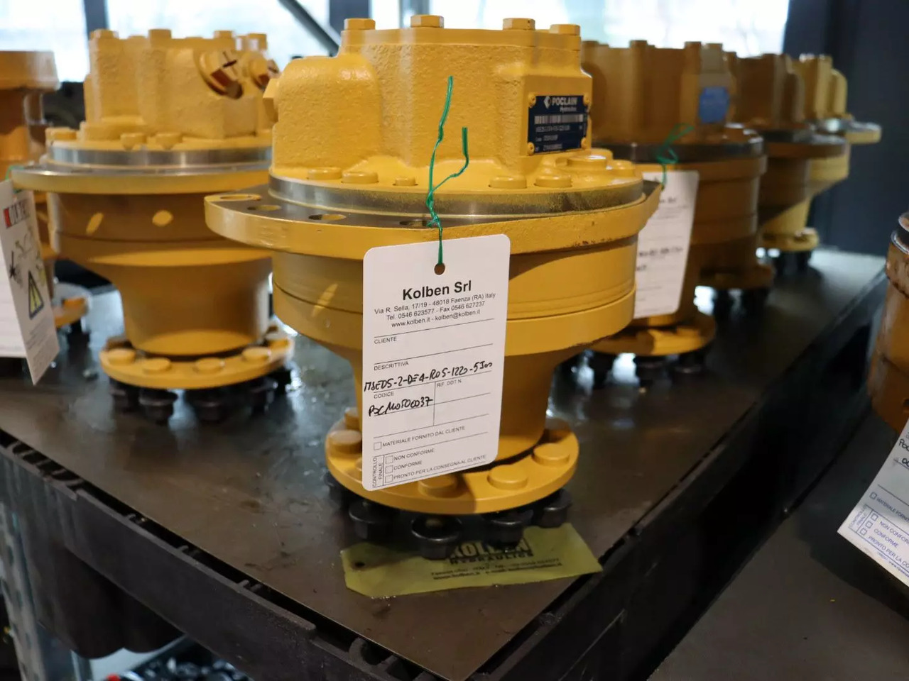 POCLAIN MSE05-2-DE4-R05-1220-5J00 - מנוע הידרולי עבור מכונת בנייה: תמונה 2 POCLAIN MSE05-2-DE4-R05-1220-5J00 - מנוע הידרולי עבור מכונת בנייה: תמונה 2