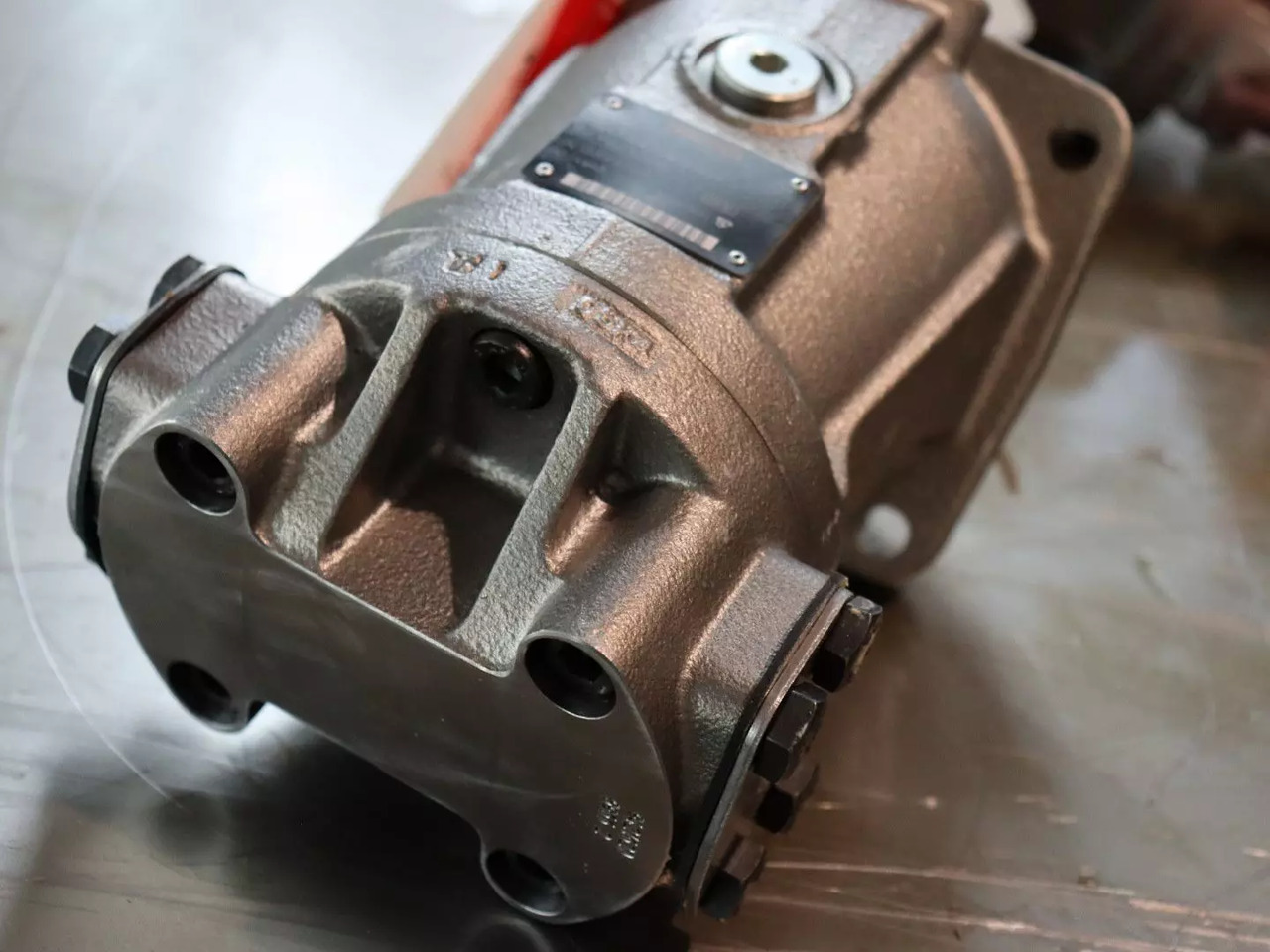 REXROTH A2FM56/61W-VZB020 - מנוע הידרולי עבור ציוד לטיפול בחומרים: תמונה 3 REXROTH A2FM56/61W-VZB020 - מנוע הידרולי עבור ציוד לטיפול בחומרים: תמונה 3