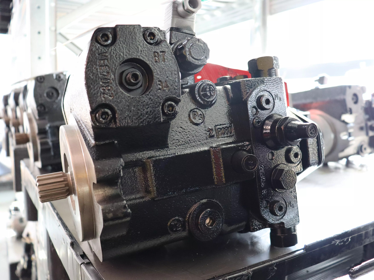 REXROTH A4VG56DA1D7/32R-NZC02F023SH-S - משאבה הידרולית עבור ציוד לטיפול בחומרים: תמונה 2 REXROTH A4VG56DA1D7/32R-NZC02F023SH-S - משאבה הידרולית עבור ציוד לטיפול בחומרים: תמונה 2