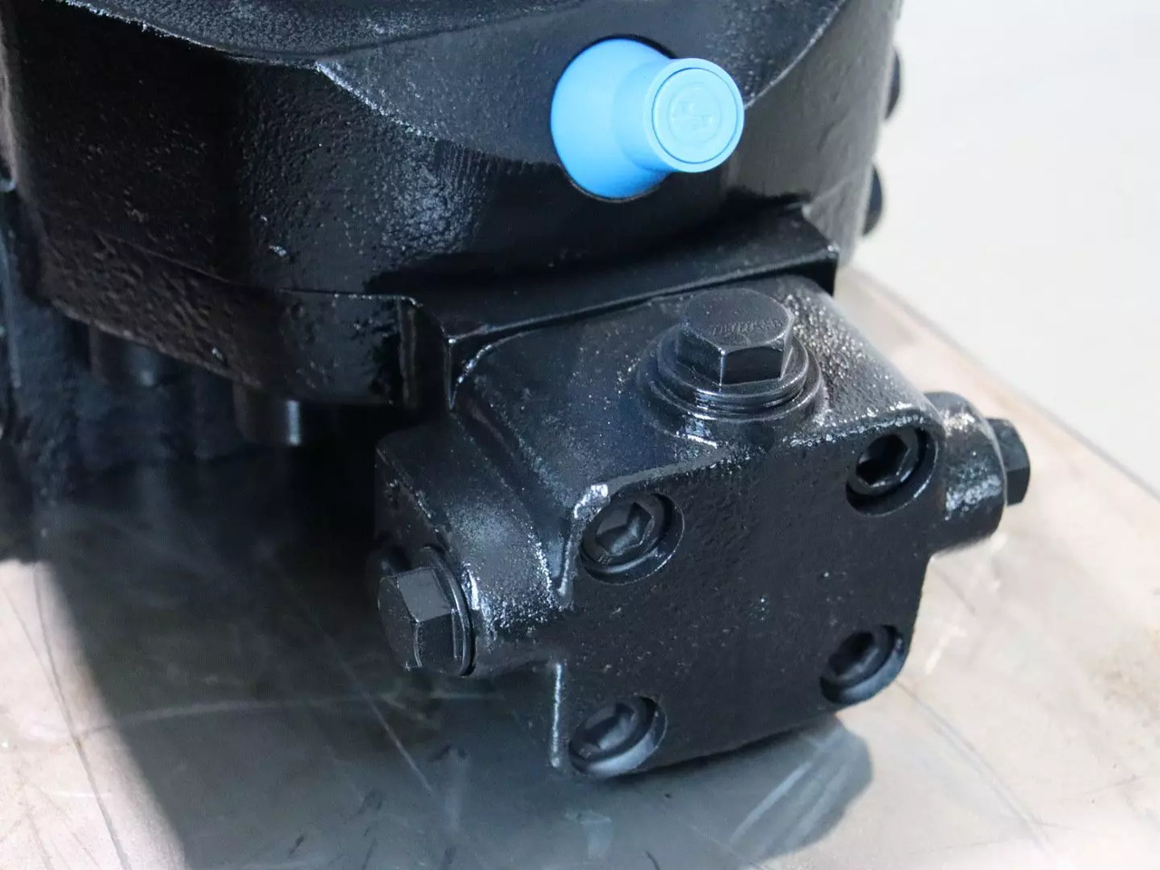 REXROTH A6VM160HZ1/63W-VZB027B - מנוע הידרולי עבור ציוד לטיפול בחומרים: תמונה 3 REXROTH A6VM160HZ1/63W-VZB027B - מנוע הידרולי עבור ציוד לטיפול בחומרים: תמונה 3