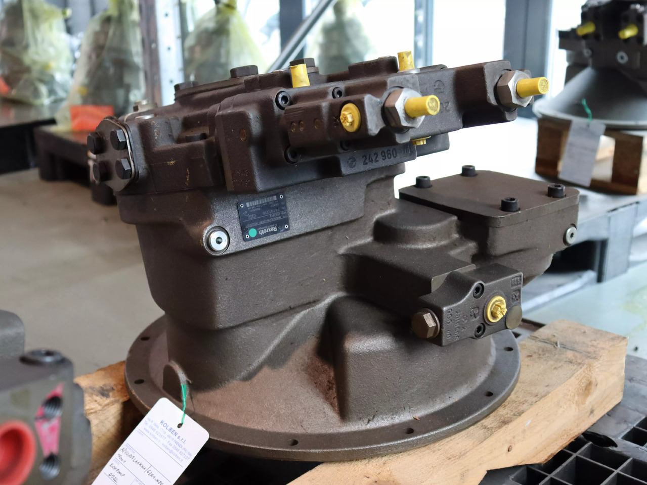 REXROTH A8VO107LA1KH1/63R1-NZG05F001 - משאבה הידרולית עבור ציוד לטיפול בחומרים: תמונה 3 REXROTH A8VO107LA1KH1/63R1-NZG05F001 - משאבה הידרולית עבור ציוד לטיפול בחומרים: תמונה 3