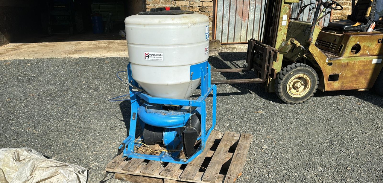 Impolveratore - ציוד דישון: תמונה 2 Impolveratore - ציוד דישון: תמונה 2