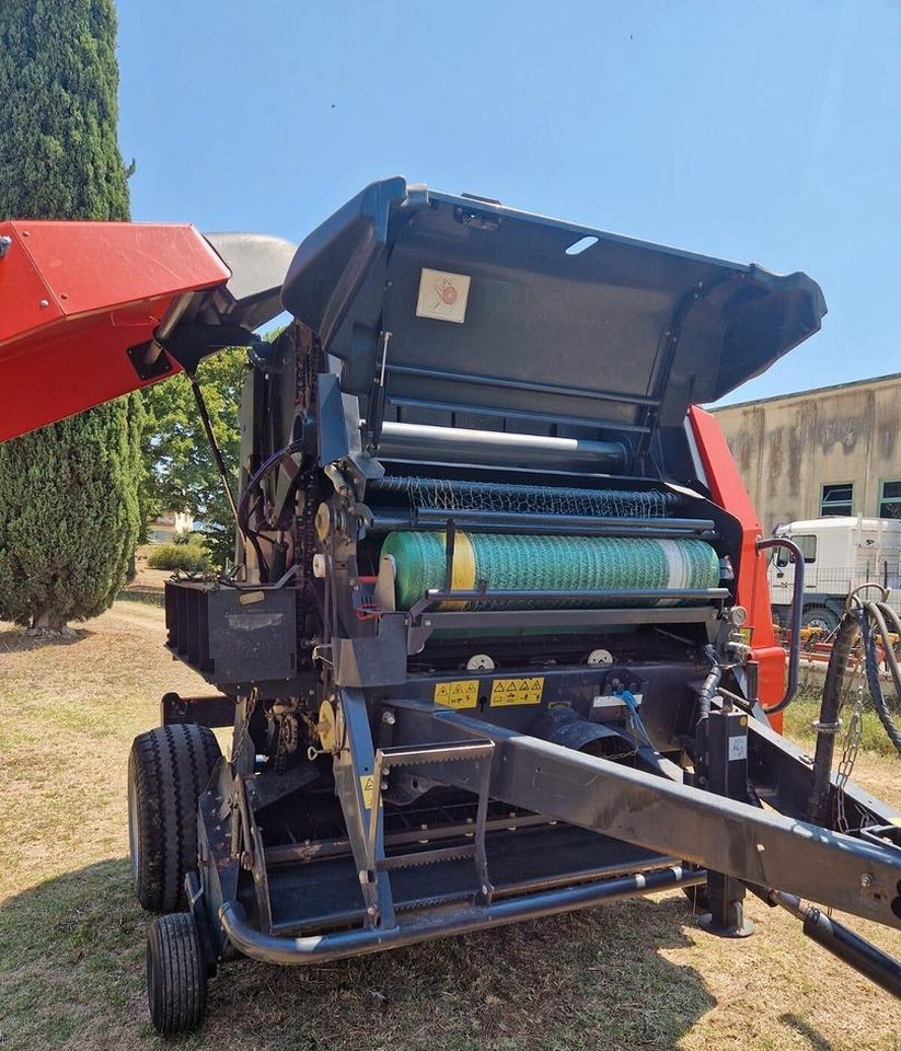 Rotopressa Kuhn - מכונת צרור עגולה: תמונה 3 Rotopressa Kuhn - מכונת צרור עגולה: תמונה 3