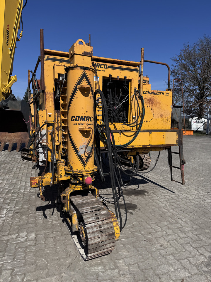GOMACO GT6300 /Commander III - מפזרת בטון: תמונה 2 GOMACO GT6300 /Commander III - מפזרת בטון: תמונה 2
