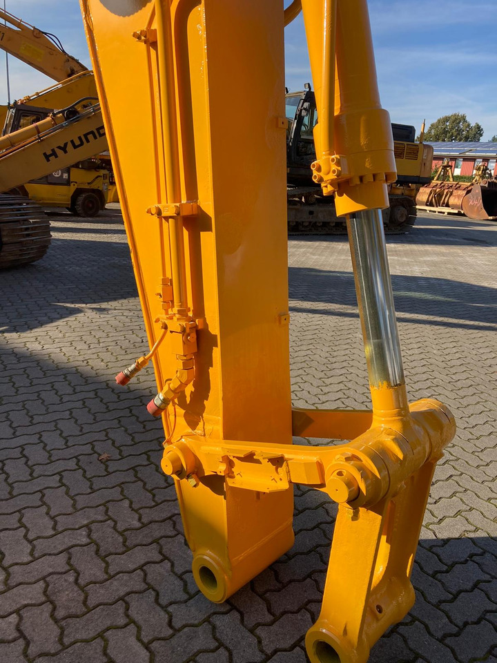 HYUNDAI Robex 290 NLC-7A spare parts carrier - חלקי חילוף עבור מחפר סורק: תמונה 2 HYUNDAI Robex 290 NLC-7A spare parts carrier - חלקי חילוף עבור מחפר סורק: תמונה 2