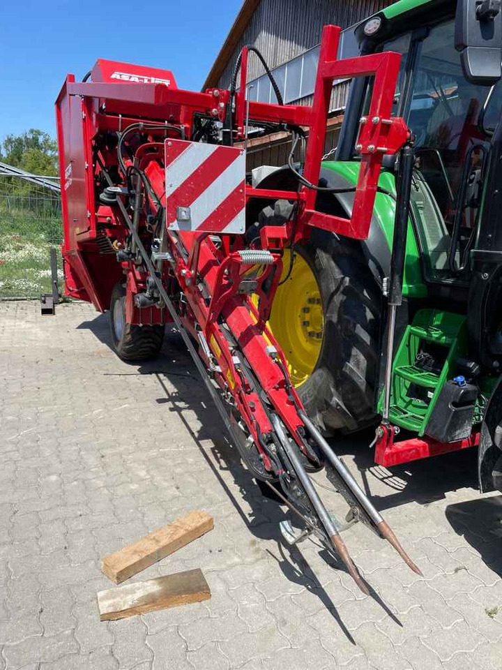 ASA-Lift Combi-1010C - מכונת קצירת ענבים: תמונה 1 ASA-Lift Combi-1010C - מכונת קצירת ענבים: תמונה 1