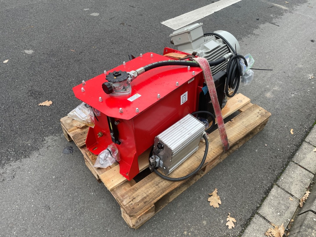 Aggregat 11KW - כלי/ ציוד: תמונה 4 Aggregat 11KW - כלי/ ציוד: תמונה 4