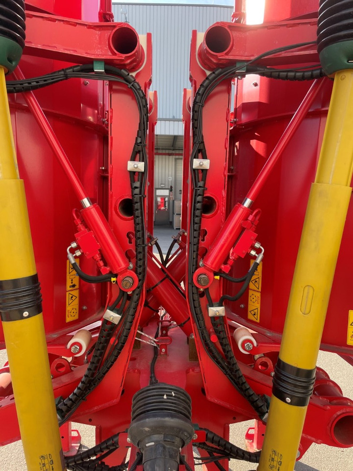 Grimme TOPPA 600 COMBI - מקצרה: תמונה 4 Grimme TOPPA 600 COMBI - מקצרה: תמונה 4