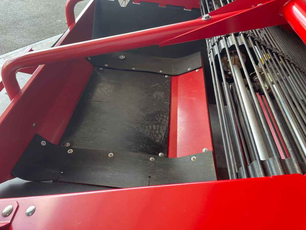 Grimme WV 165 - מכונת קצירת ענבים: תמונה 3 Grimme WV 165 - מכונת קצירת ענבים: תמונה 3