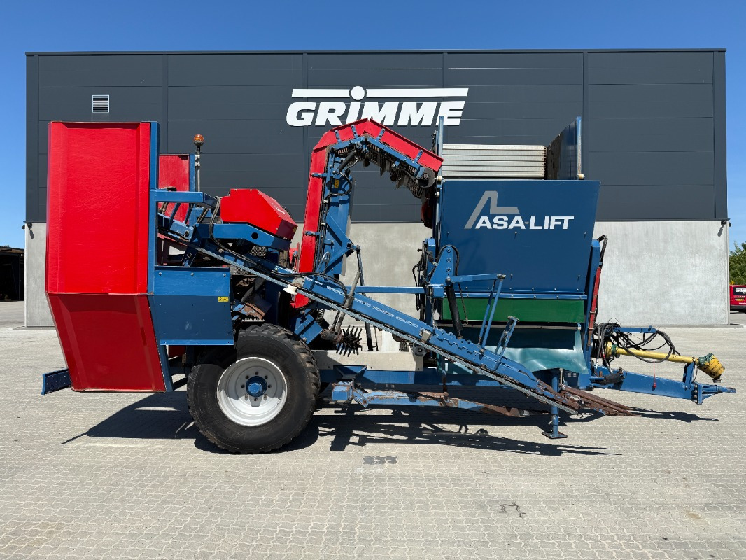 ASA-Lift T-130-B - מכונת קצירת ענבים: תמונה 1 ASA-Lift T-130-B - מכונת קצירת ענבים: תמונה 1